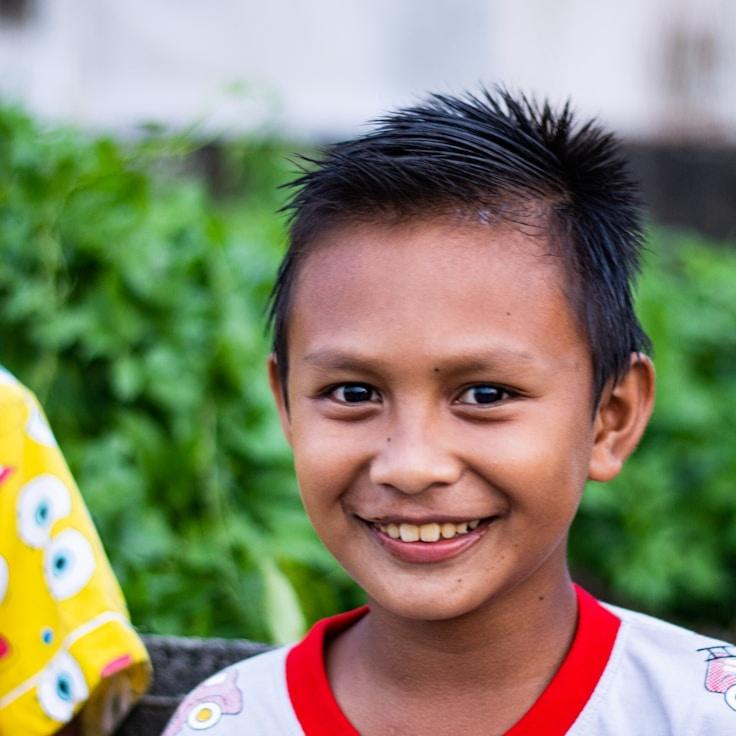 Prithvi Khandelwal, Client Relations Director, discussing corporate gifting strategy with business clients